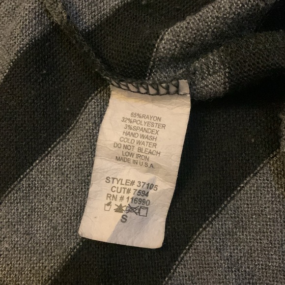 Cardigan with 3/4 sleeves. EUC - Picture 5 of 8